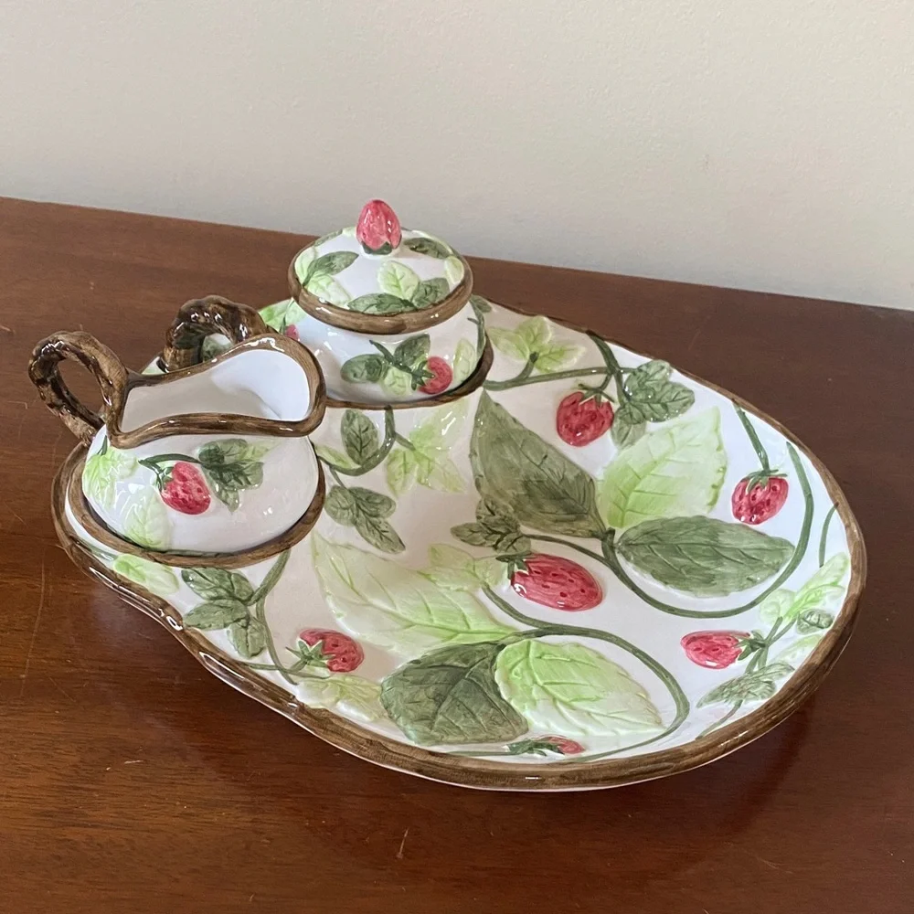Tuscany Strawberry Ceramic Serving Tray Sugar Creamer Set Coffee Tea Server
